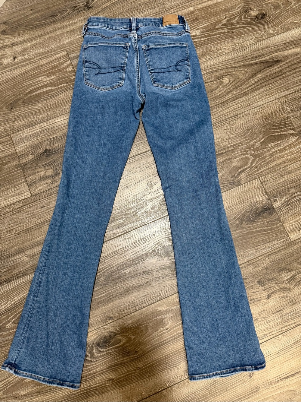 American Eagle Womens Jeans Size 2 Regular Slim Bootcut Flare Medium Wash